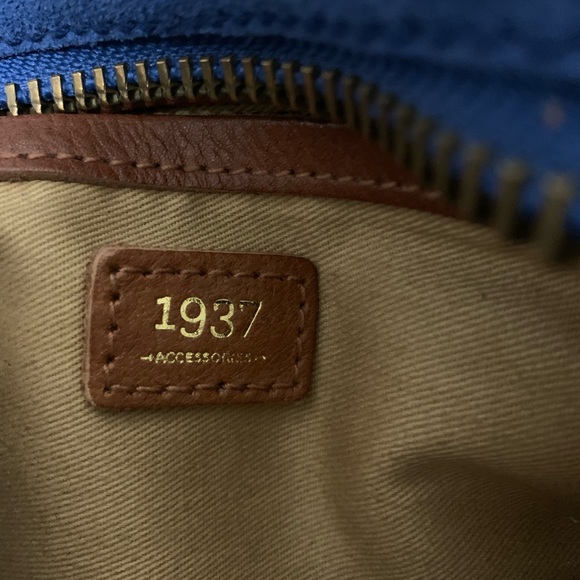 Madewell 1937 Camden Crossbody Bag in Blue Suede - Picture 7 of 12